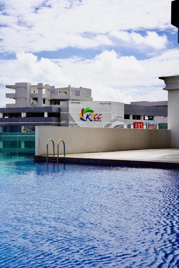 Casa Callisto Homestay - New Seaview With Pool 3Br Apartment Ladang Tanjung Куала Теренгану Екстериор снимка